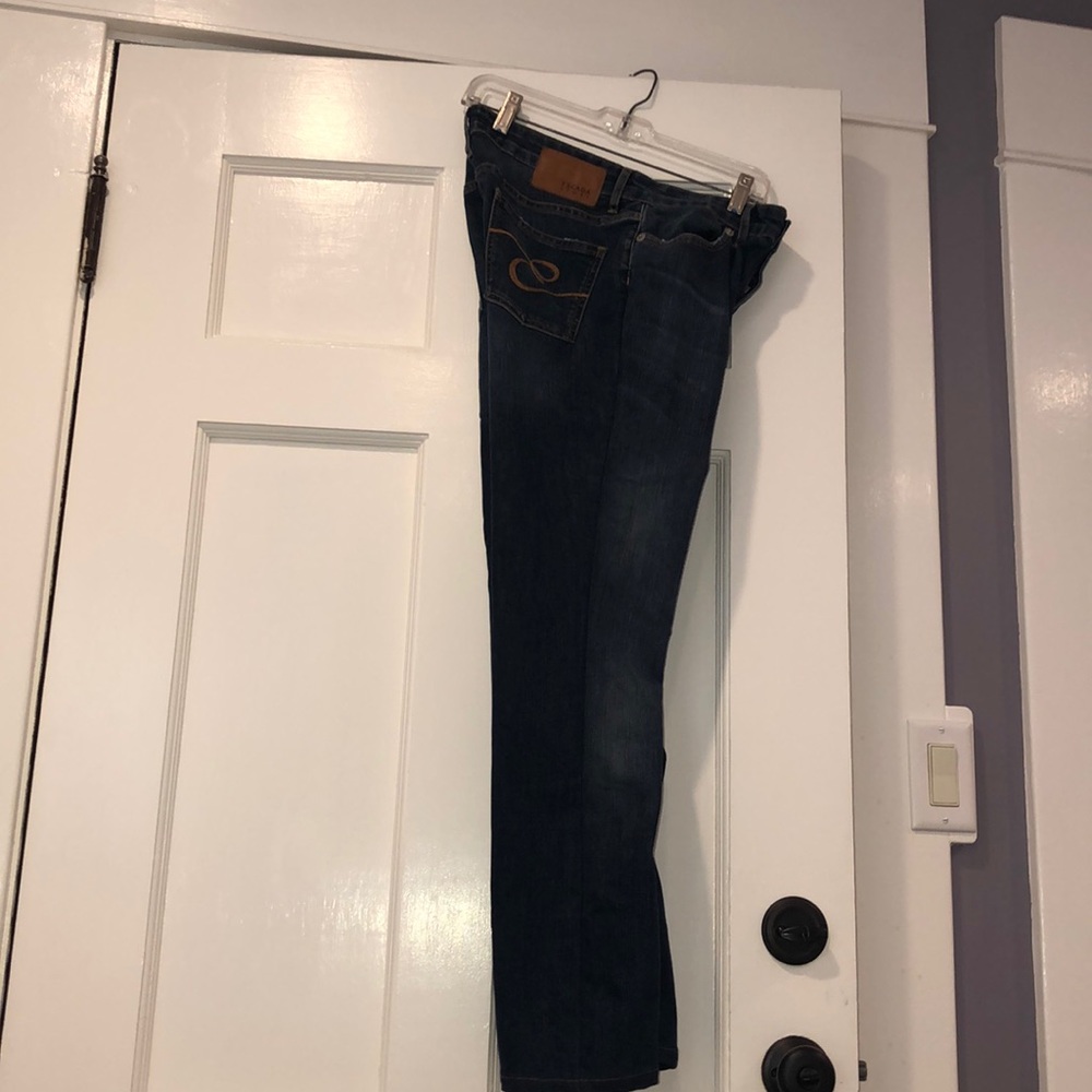 Women jeans